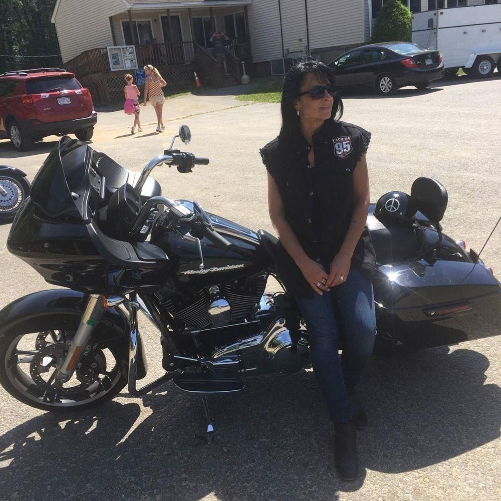 Meet your Posher, Melissa